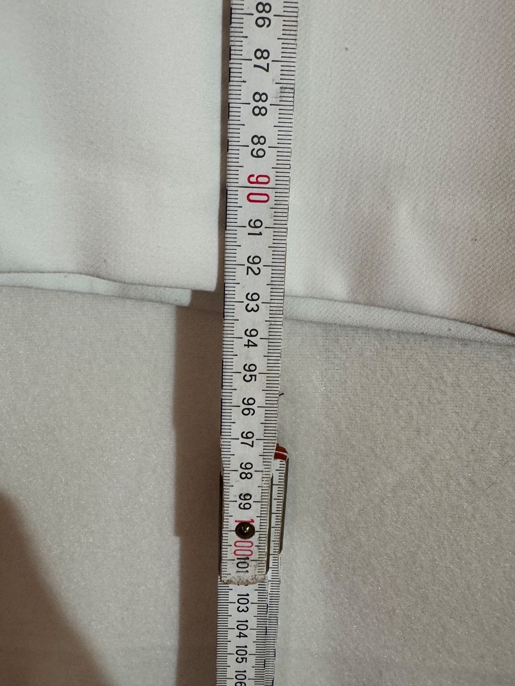 Stradivarius Hosen: Weisse Hose von Stradivarius Gr. 38 – Gebraucht aus Grosswangen von second_hand_dress 1