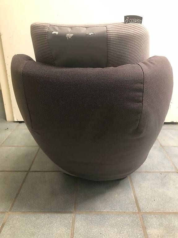 Seggiolini per auto: Maxi Cosi Two Way Pearl mit Station – Usato da Gossau SG venduto da Stefane9119 3