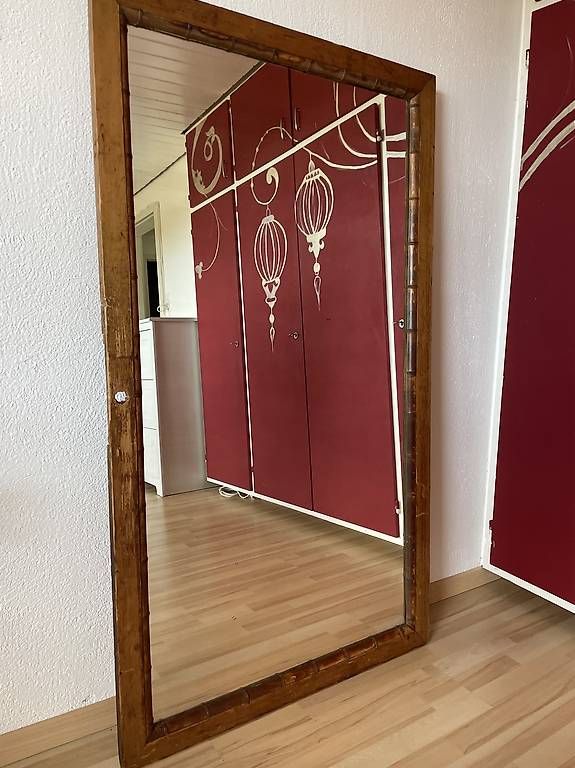 Armoires: Alte Schrank-Spiegeltüre – D'occasion à Oensingen par Chuet