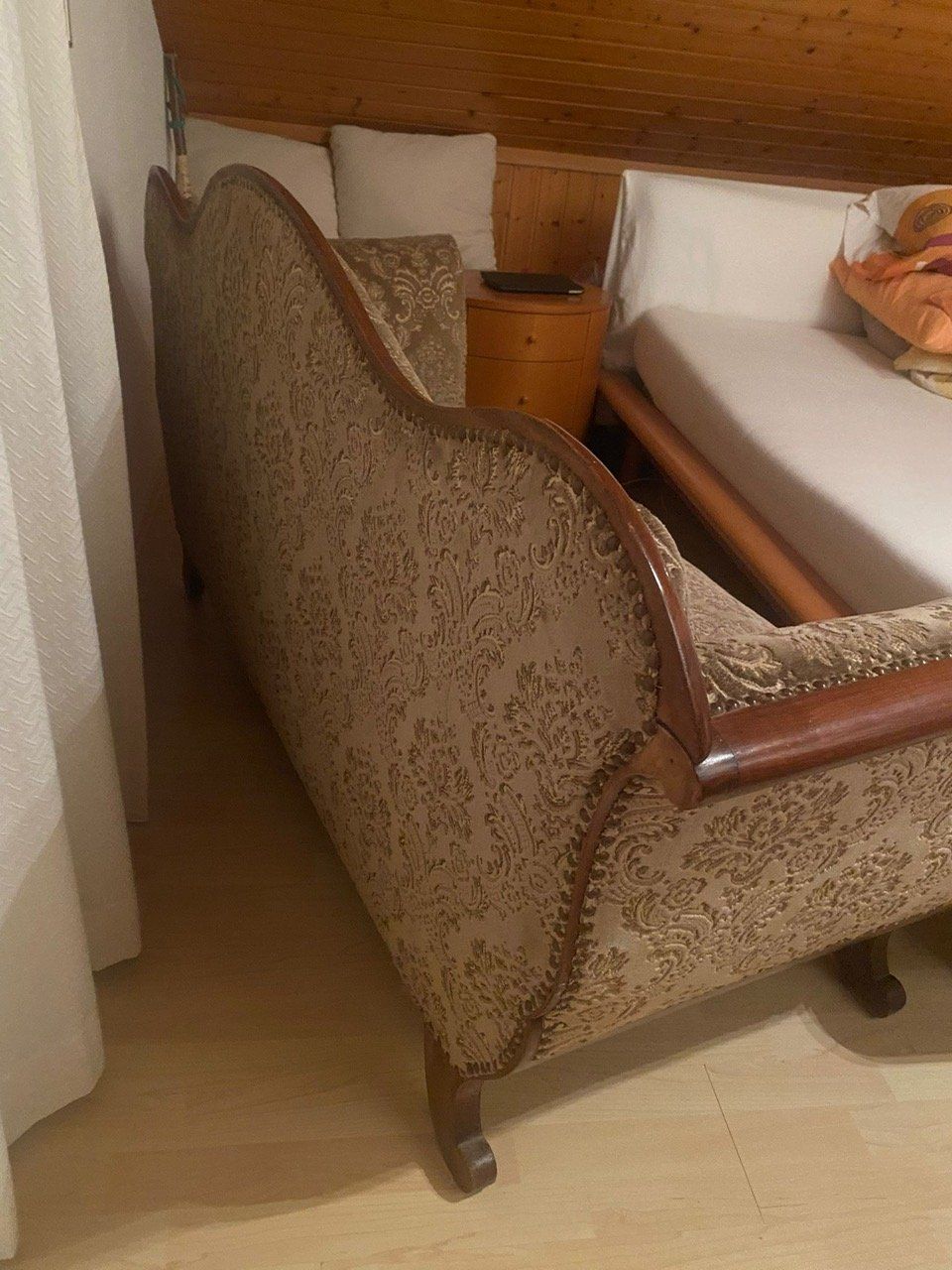 Divani: A vendre Canapé Fr. 300.- – Usato da Le Mouret venduto da ben29