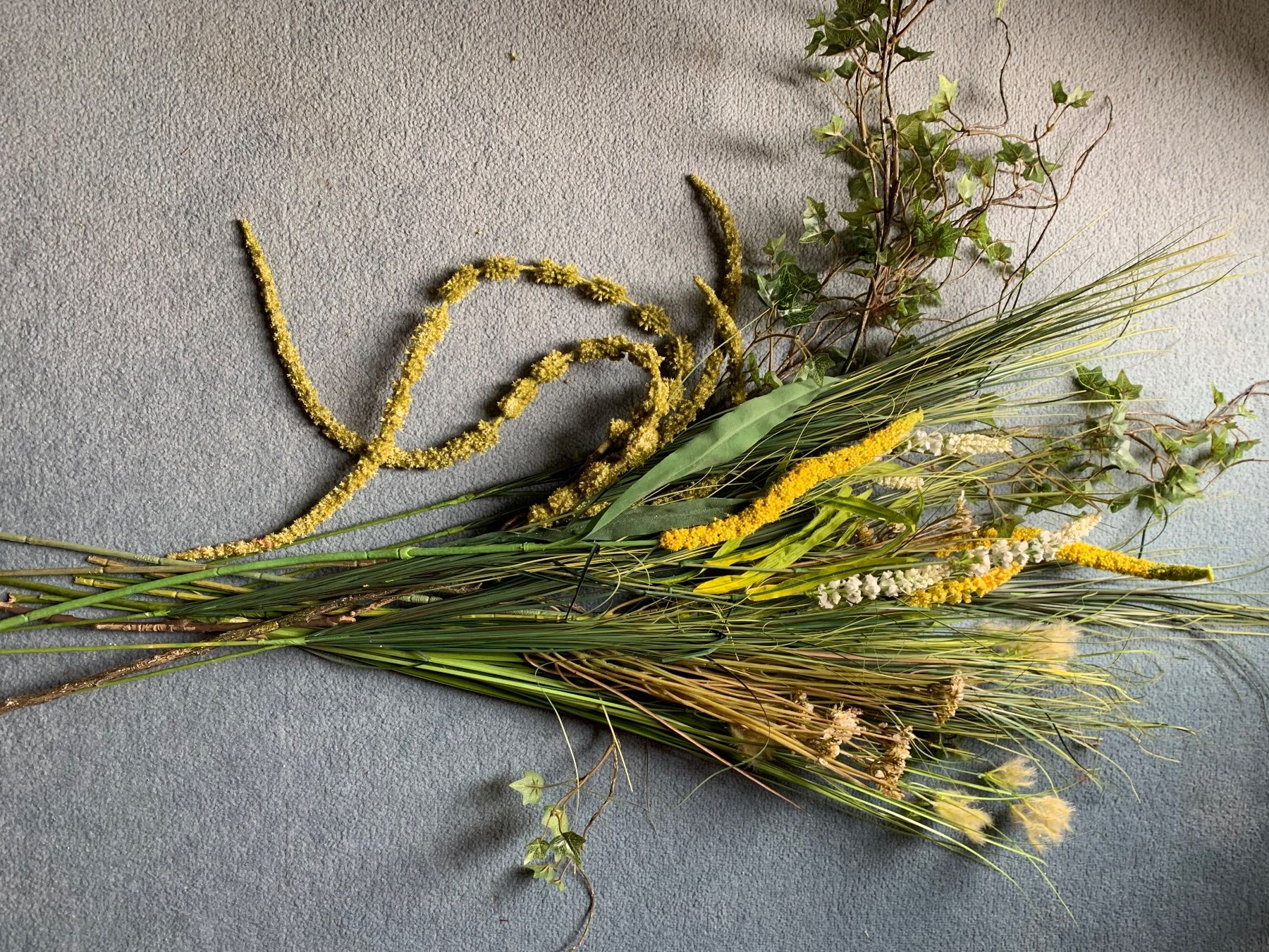 Tutte le decorazioni: Künstliche Blumen Dekoration – Usato da Wiesendangen venduto da Babalegi 4