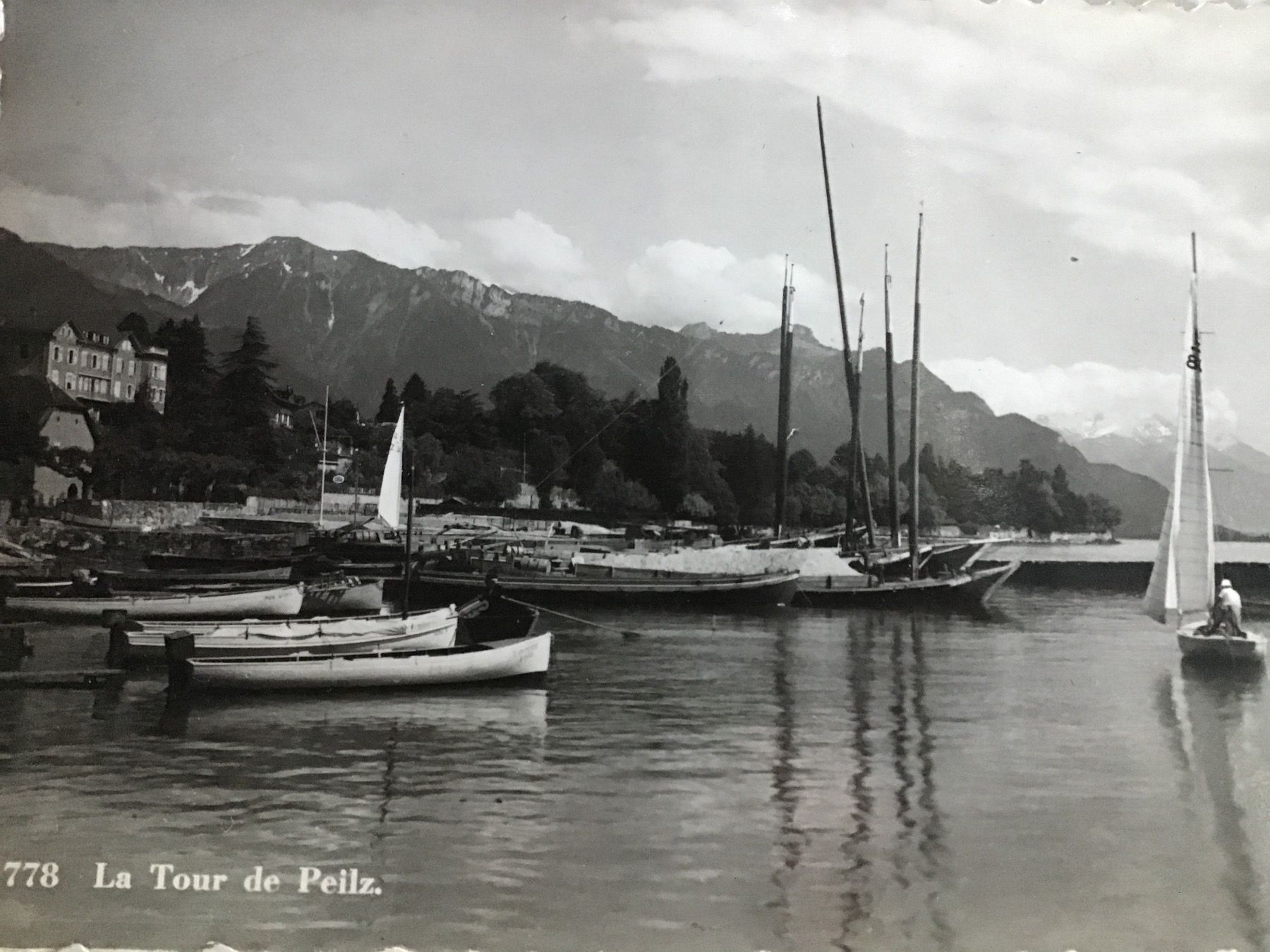 Cartoline postali: La Tour de Peilz – Usato da Thierachern venduto da sweden08