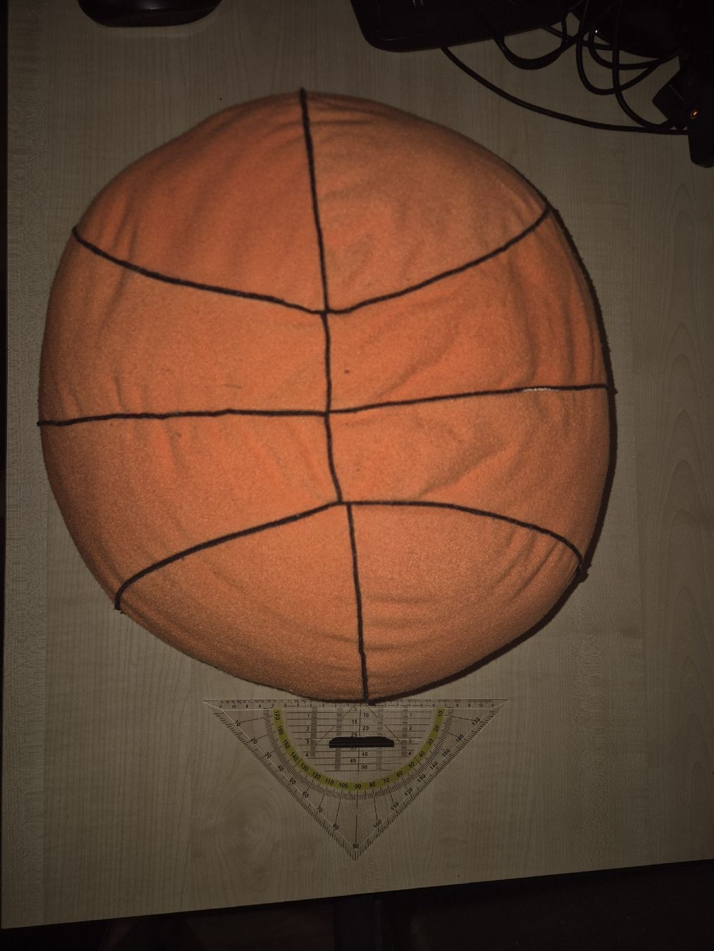 Giocattoli: Plüsch Basketball – Usato da Gipf-Oberfrick venduto da Cyclodecan