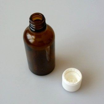 Altro in Stoviglie & Bicchieri: Braunglas 50ml mit Giessring – Nuovo e nell'imballaggio originale da Mauren venduto da Yeelen 1