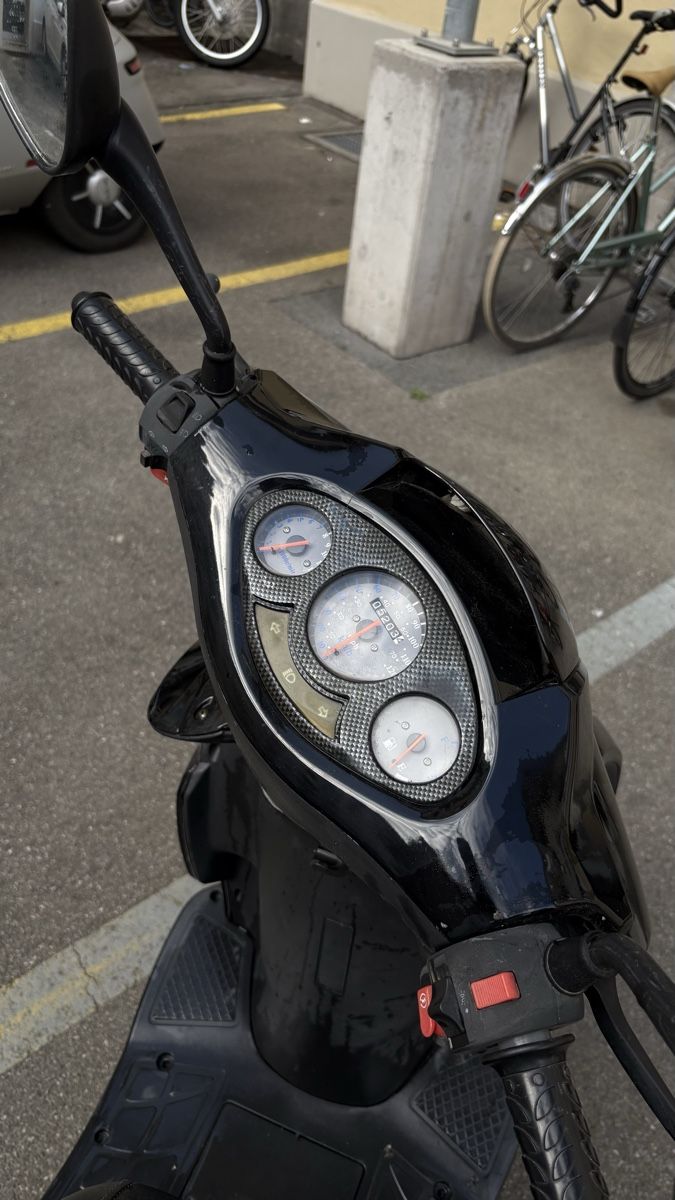 Scooter: Roller 125ccm – Usato da Zürich venduto da Noah2314 6