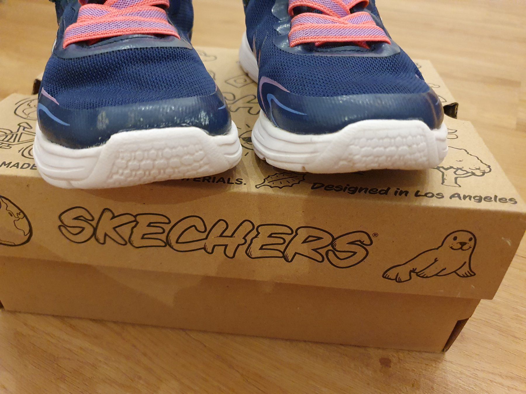 Skechers Scarpe per ragazze: Skechers Sneaker, Gr. 29 – Nuovo (secondo la descrizione) da Heinrichswil venduto da frankie19860 2