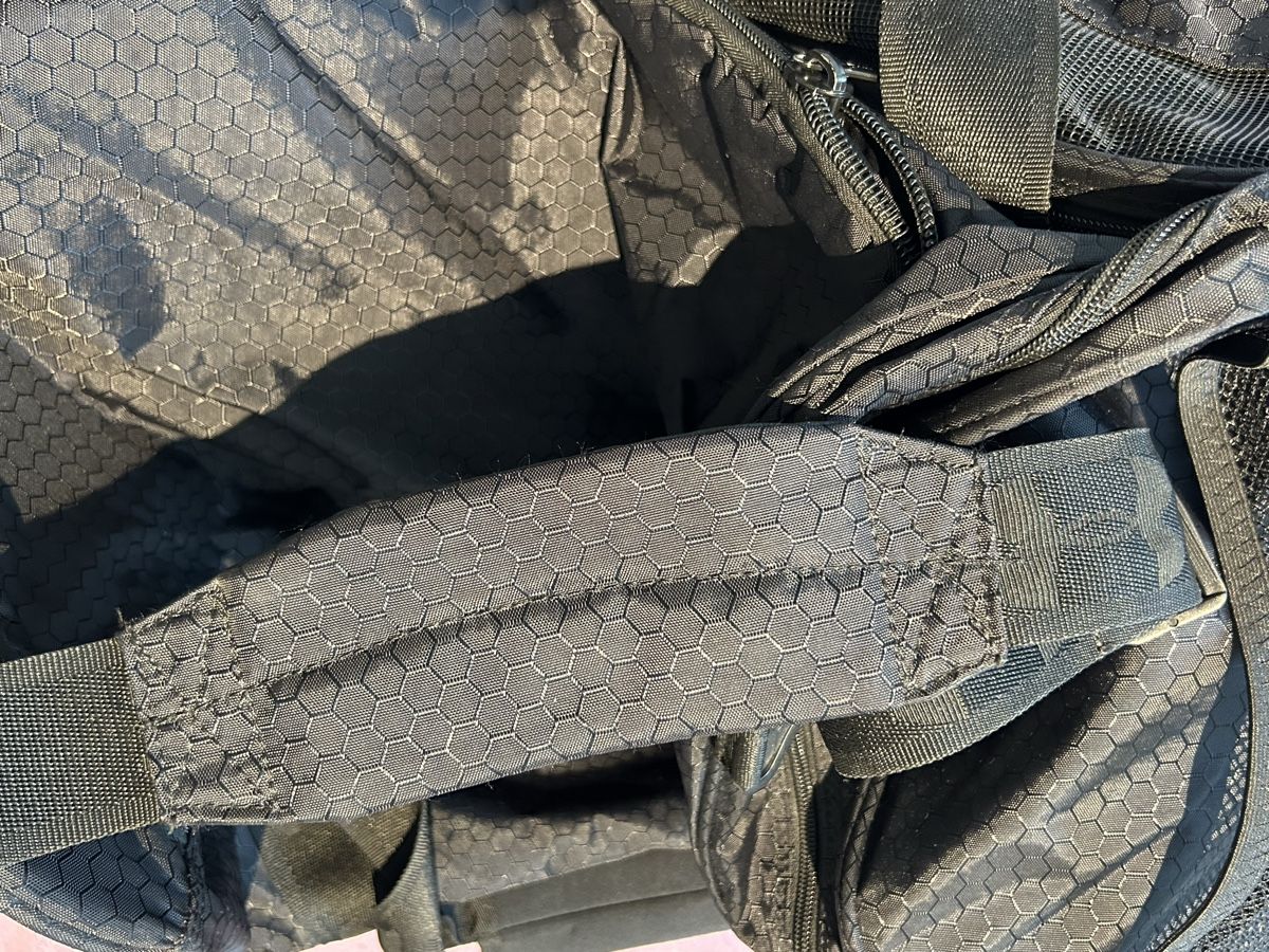 Under Armour Borse: XXL Under Armour Reisetasche – Usato da Heiligkreuz (Mels) venduto da Oldtimerfan03 9