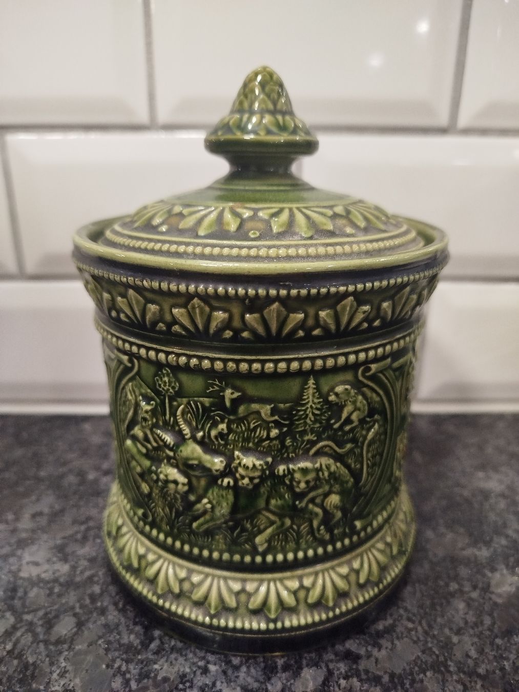 Contenitori & Simili: Vintage German ceramic tobacco – Usato da Genève venduto da Octo-puces