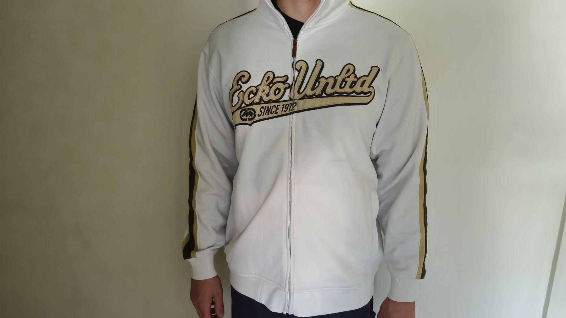 Jacken: Veste Ecko Unltd. blanche taille L  – Gebraucht aus Cornaux NE von Dc_93 1