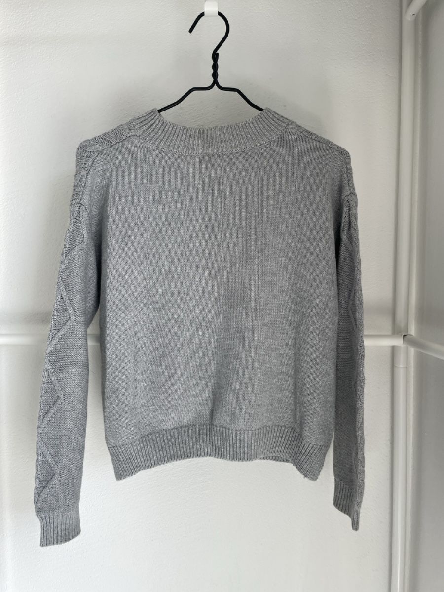 Maglioni & Felpe: Grauer PUR Zopfstrickpullover Gr. S, reine Baumwolle – Usato da Adliswil venduto da sel_s6cw 1