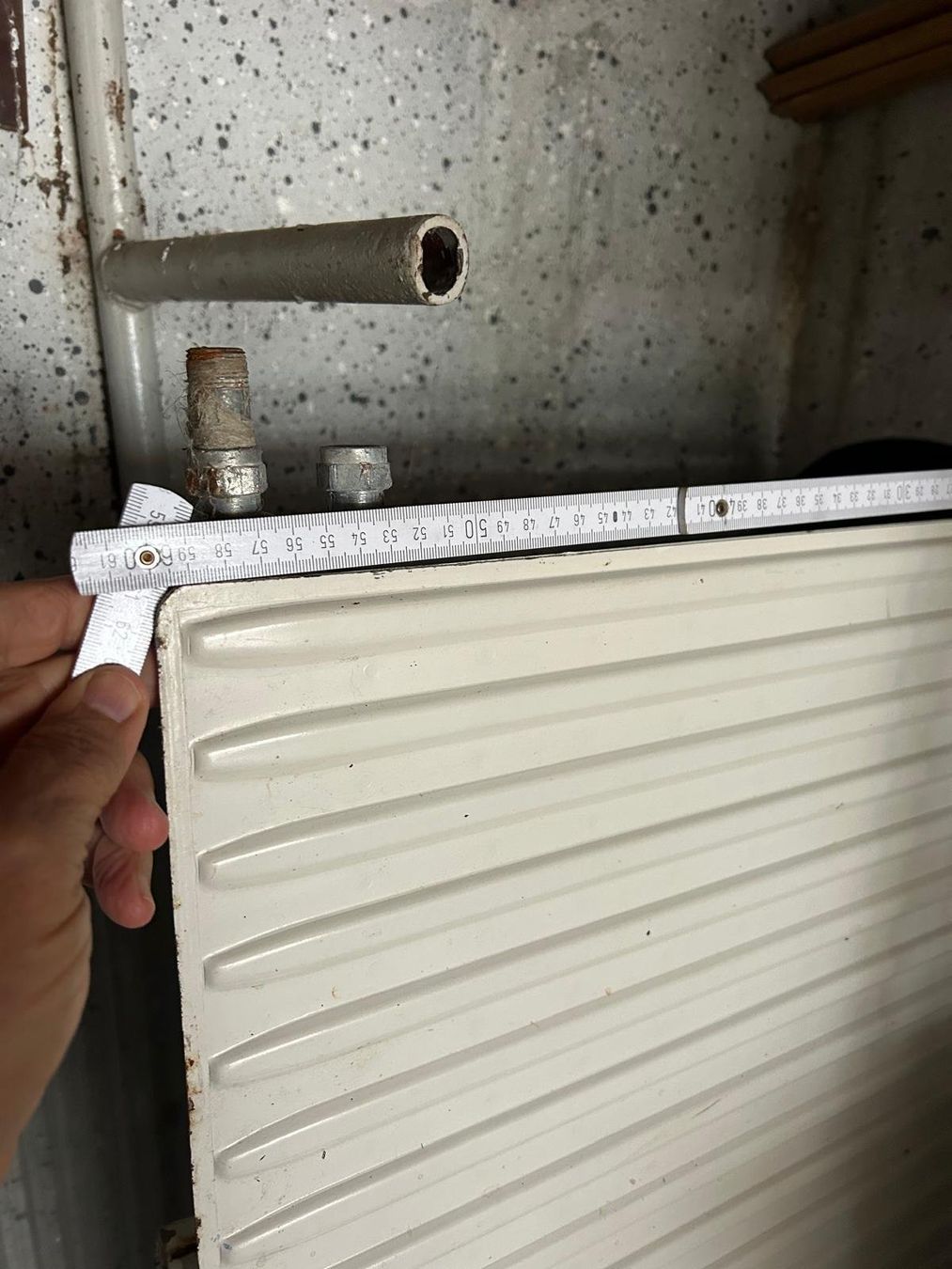 Radiatori: HEIZUNGSRADIATOR, Radiateur Chauffage – Usato da Nidau venduto da Hallo42 3