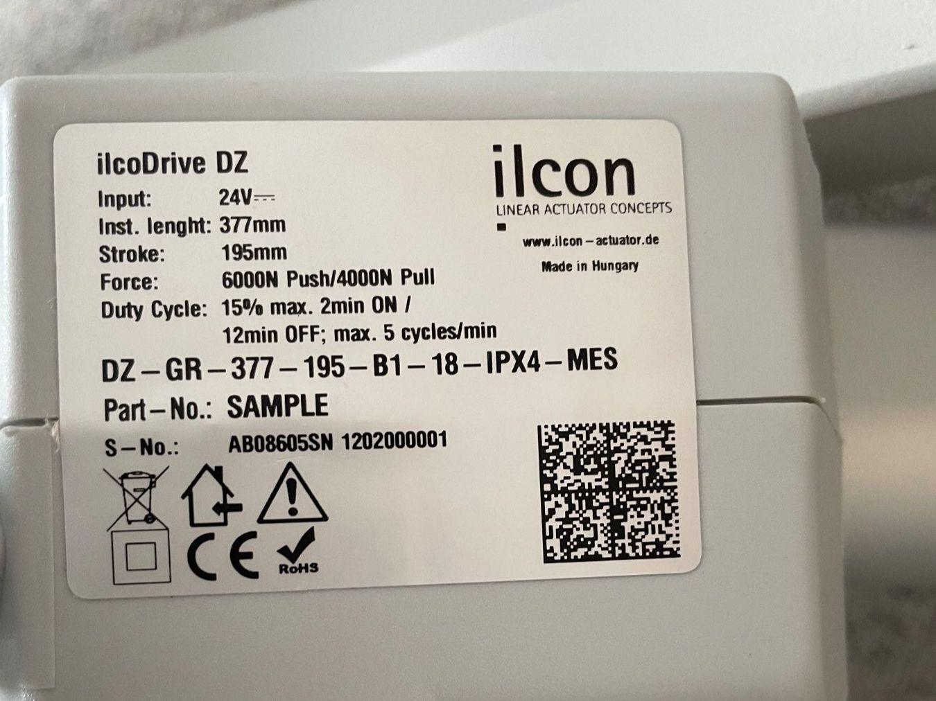 Embru Letti: Elektrisches Pflegebett / Senioren Bett - Top Zustand! – Usato da Bubikon venduto da lontalk 4