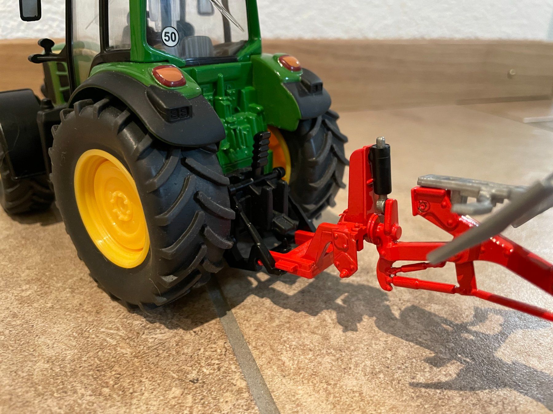John Deere Trattori: SIKU John Deere 7530 mit Pflug – Nuovo e nell'imballaggio originale da Kreuzlingen venduto da Stefan1150 4