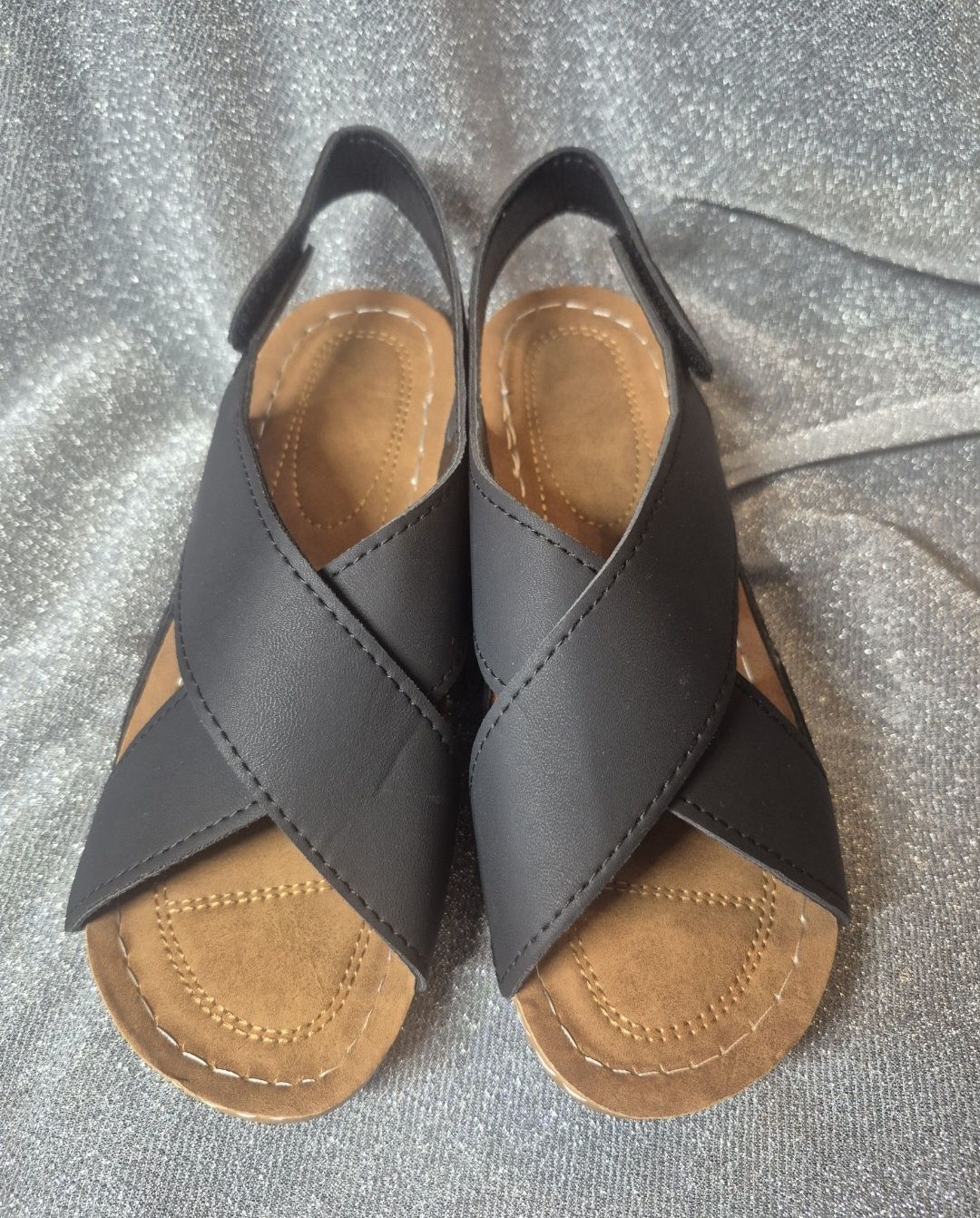 Chaussures femmes: Sandali donna neri taglia 36 – D'occasion à Giubiasco par Stefaniav