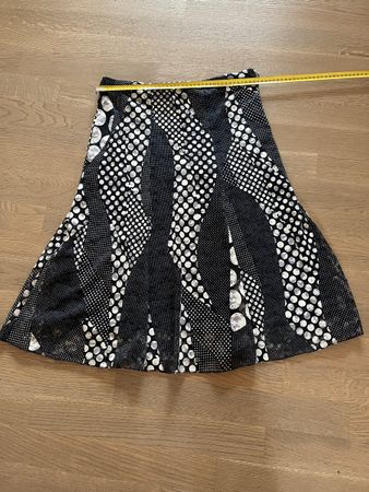 Rock mit originellem Muster, vintage, y2k