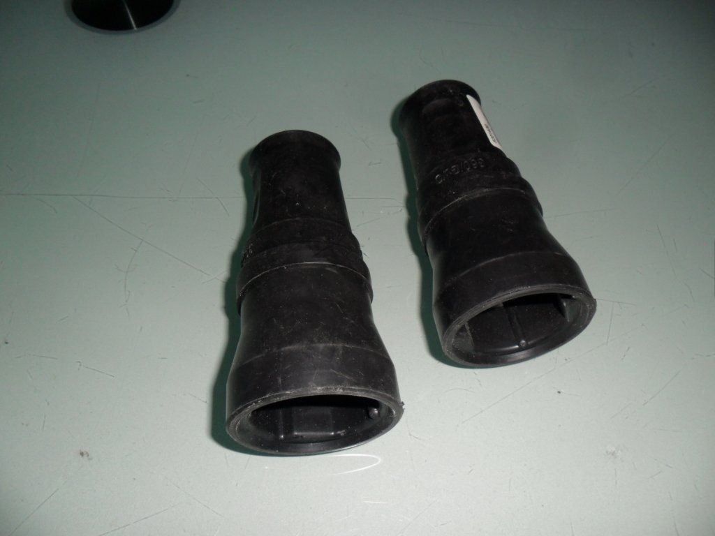 Stecker: Stecker T15 Gummi schwarz Weiblich – Neu (gemäss Beschreibung) aus Schöftland von rennsenn 1