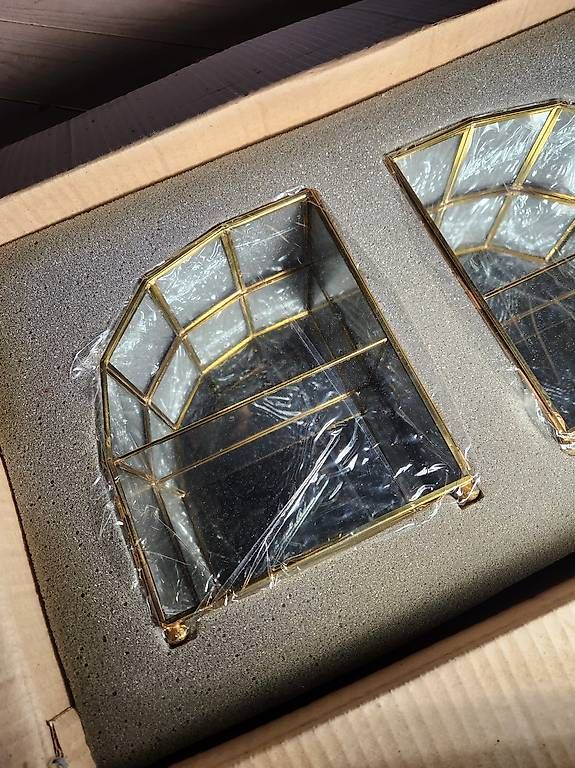 Vetrine: Glasvitrine – Usato da Ruppoldsried venduto da ChinRupsi 2