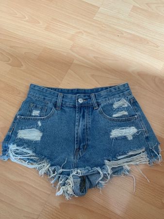 Joli short en jeans Shein taille 36 ou s