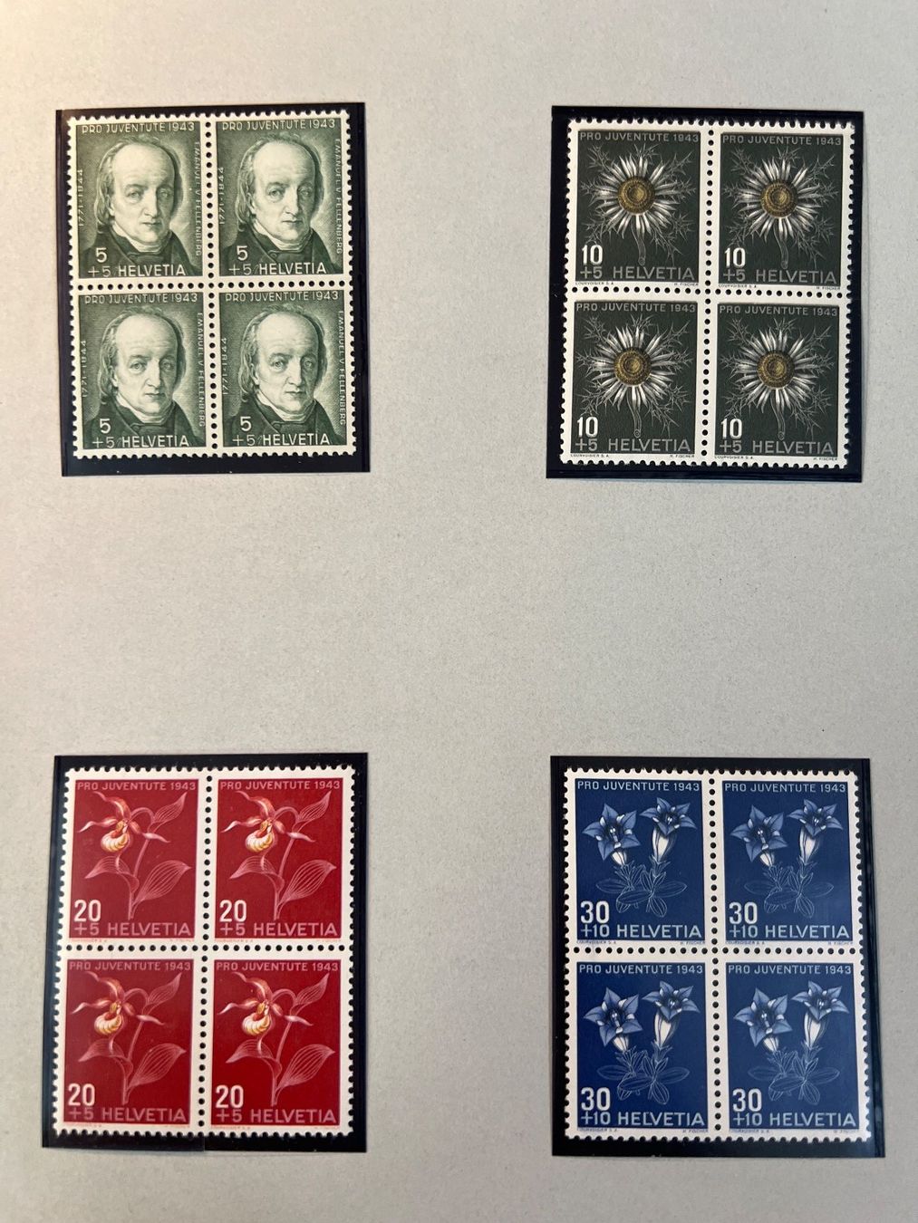 Tutti i francobolli: Pro Juventute, 1939 bis 1948, Vierblock, postfrisch – Usato da Oberhasli venduto da Sicurezza 4