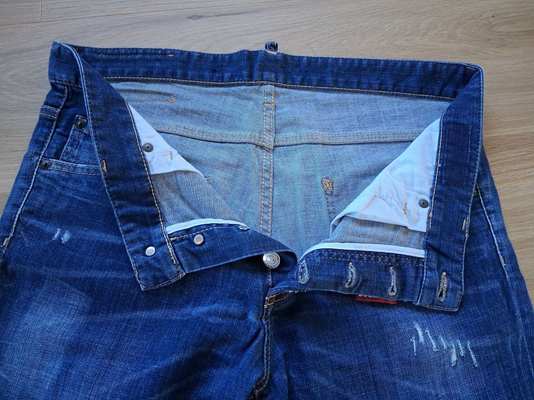 Dsquared2 Jeans: Dsquared Jeans ca. L – Usato da Lengnau AG venduto da Nathi88 3