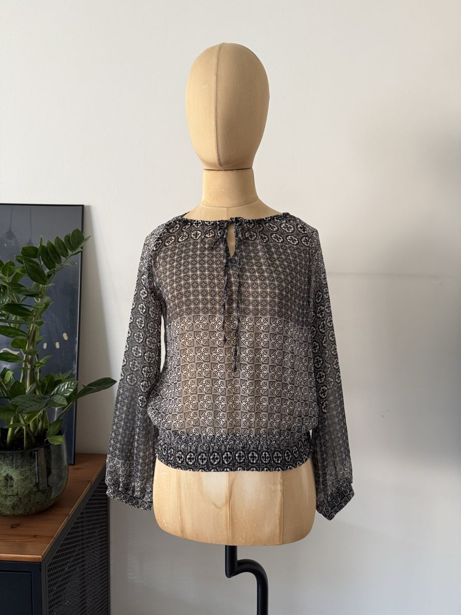 Camicette: Boho Damenbluse Schwarz Weiß Langarm Gr. M Casual – Usato da Lugano venduto da rebecca.wardrobe
