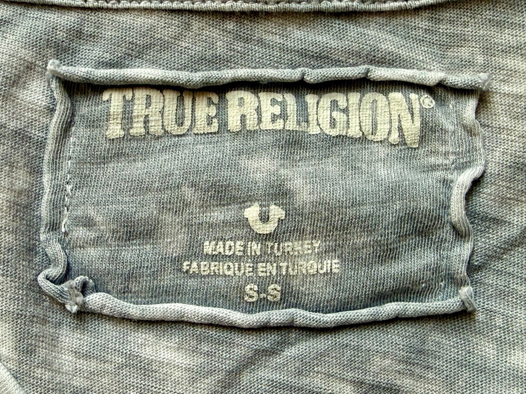 True Religion T-Shirts: TRUE RELIGION T-Shirt Grösse S – Gebraucht aus Brüttisellen von eic_bwt5 4