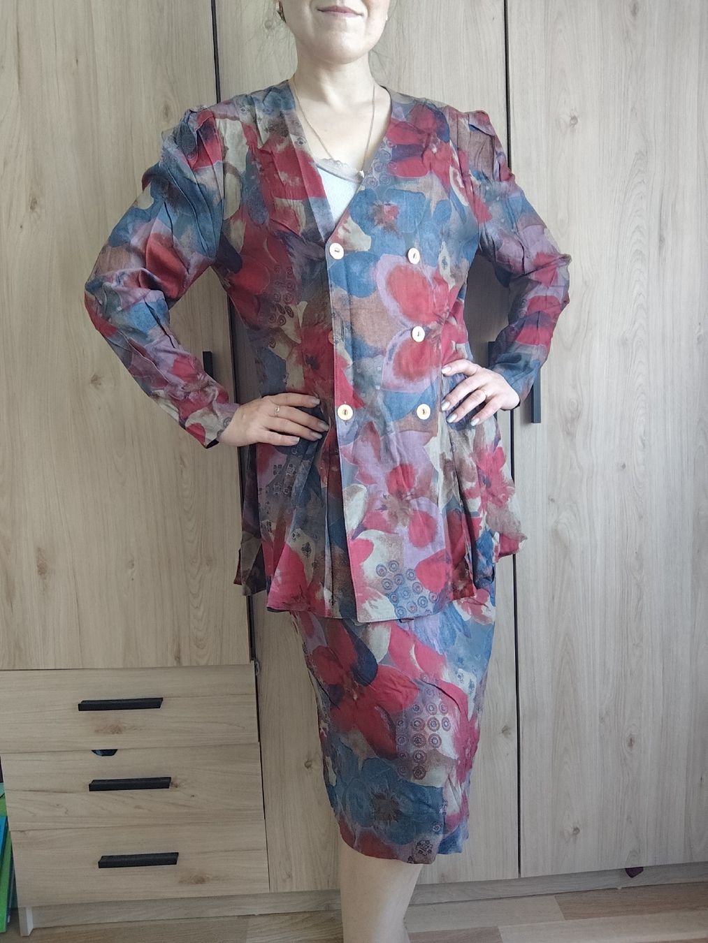 Lotti di vestiti: Vintage floral suit – Usato da Mägenwil venduto da VintageGirly 2