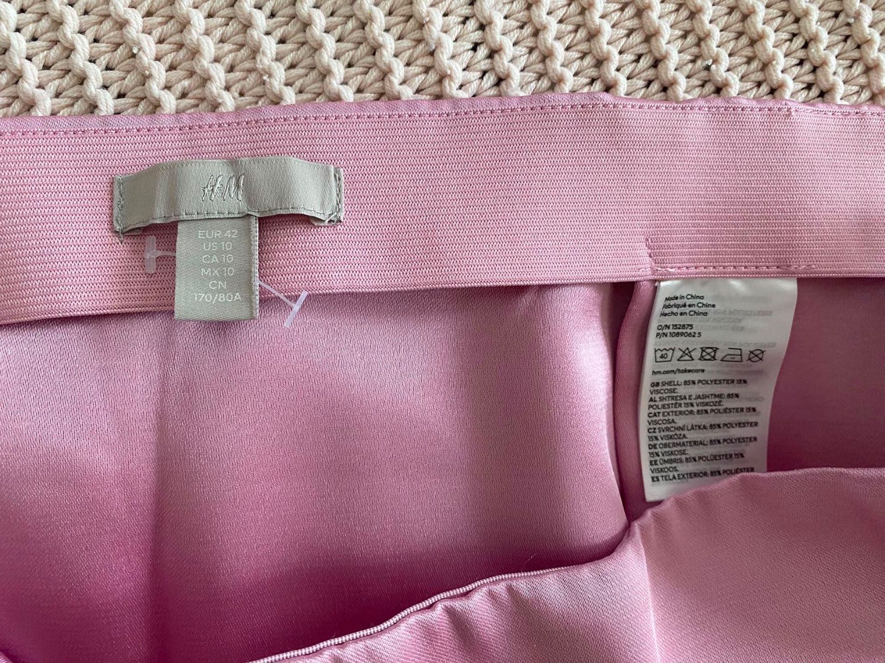 Röcke: Mini jupe rose satinée – Neu (gemäss Beschreibung) aus Montreux von Izapechee 2