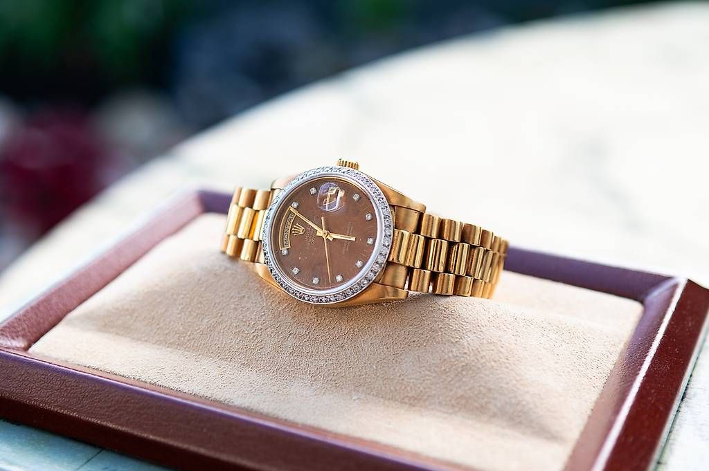 Rolex Orologi: Rolex Day Date President Ref. 18038 Diamond Walnut Dial – Usato da Magden venduto da elolas 2