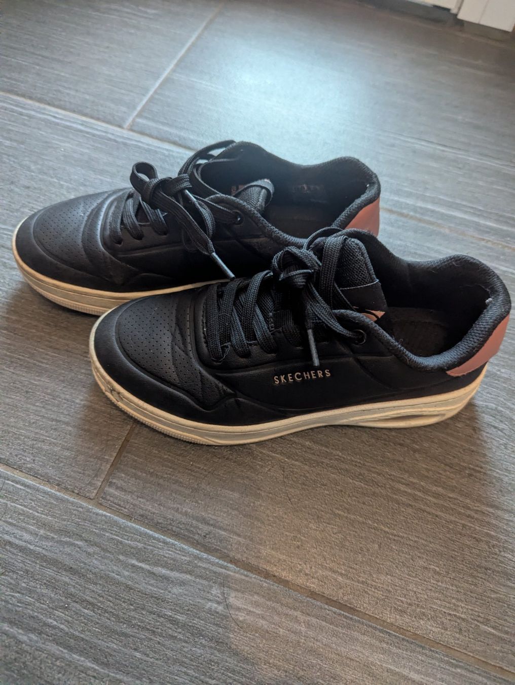 Skechers Scarpe per ragazzi: Turnschuhe 36 – Usato da Wangen ZH venduto da Nadja056