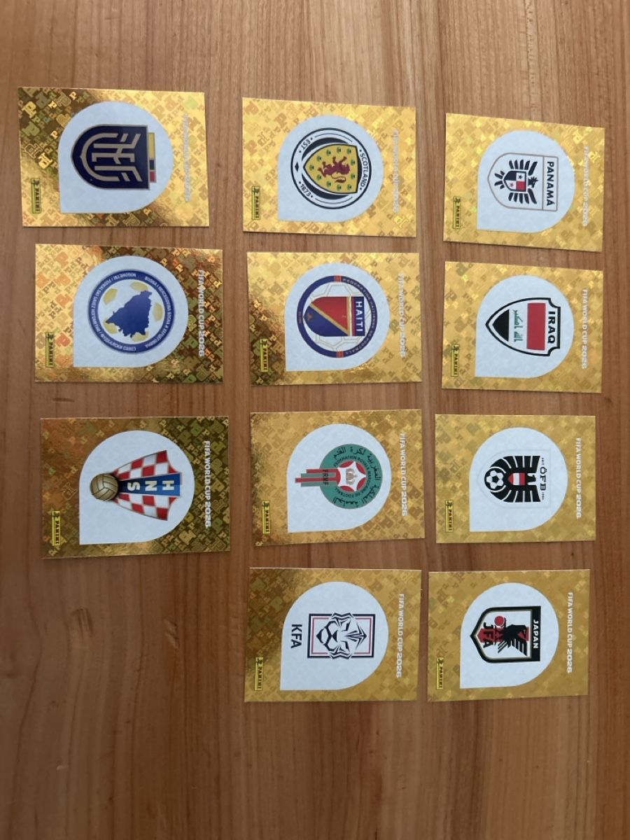 Panini Cartes à collectionner: Panini 2026 - 11 Wappen – Neuf avec emballage d'origine à St. Gallen par mic_2tbq