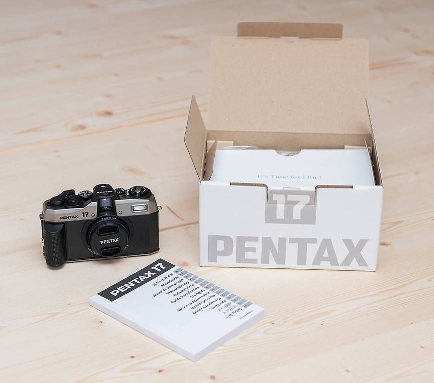 Pentax Fotocamera: PENTAX 17 Halbformat Analogkamera - Neue, ungebrauchte – Nuovo e nell'imballaggio originale da Luzern venduto da DanAr 3