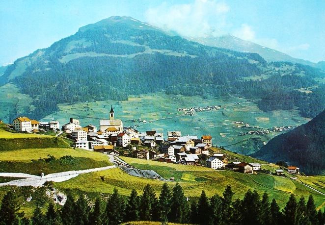 Cartoline postali: STIERVA mit Piz Scalottas – Usato da Jona venduto da philajona