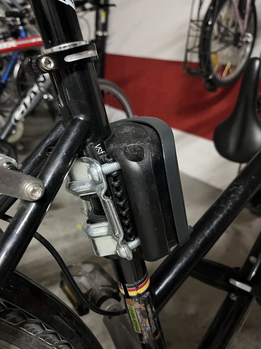 Seggiolini per auto: Bobike Sattelrohr-Kindersitz – Usato da Ostermundigen venduto da Hanine3000 4