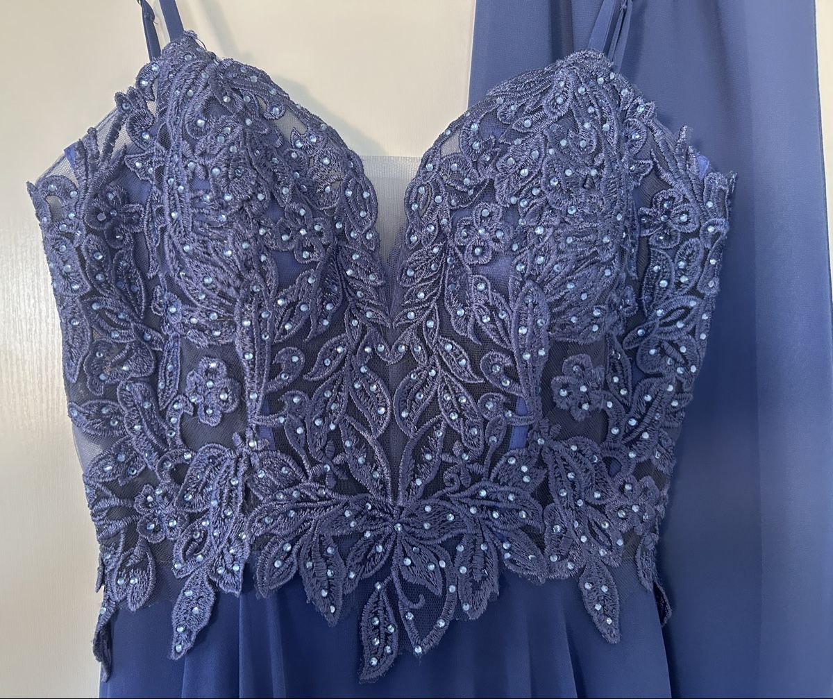 Vestiti & Gonne: Abendkleid mit Stola – Usato da Gais venduto da Taro27 1
