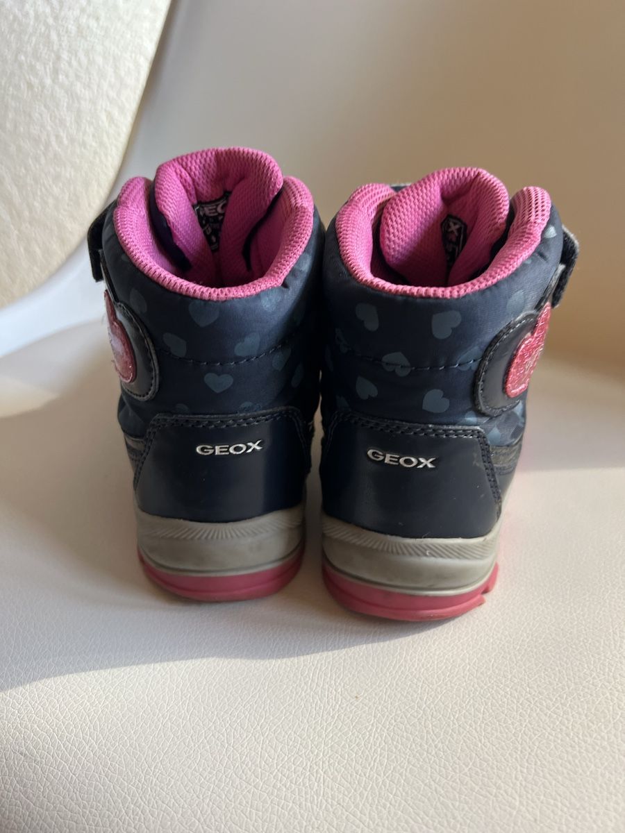 Geox Scarpe per ragazze: Geox Winterschuhe Grösse 27 – Usato da Inwil venduto da Karenstone 1