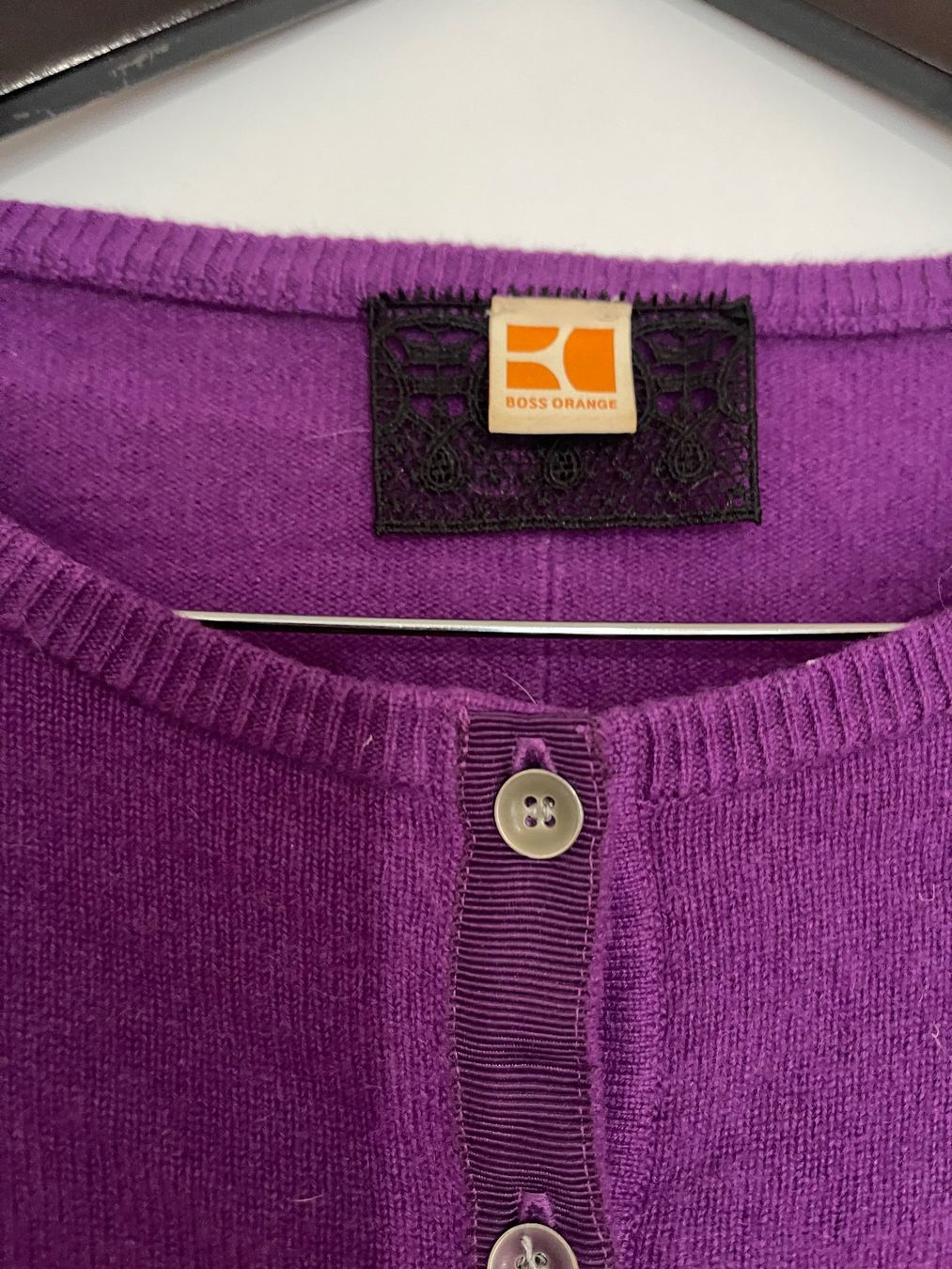 Hugo Boss Maglioni & Felpe: Joli Pull Boss Orange 100% Cashmere – Usato da Genève venduto da Annilu 1