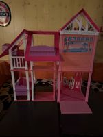 Barbie Puppenhaus rosa mit Terrasse gebrauchter Zustand