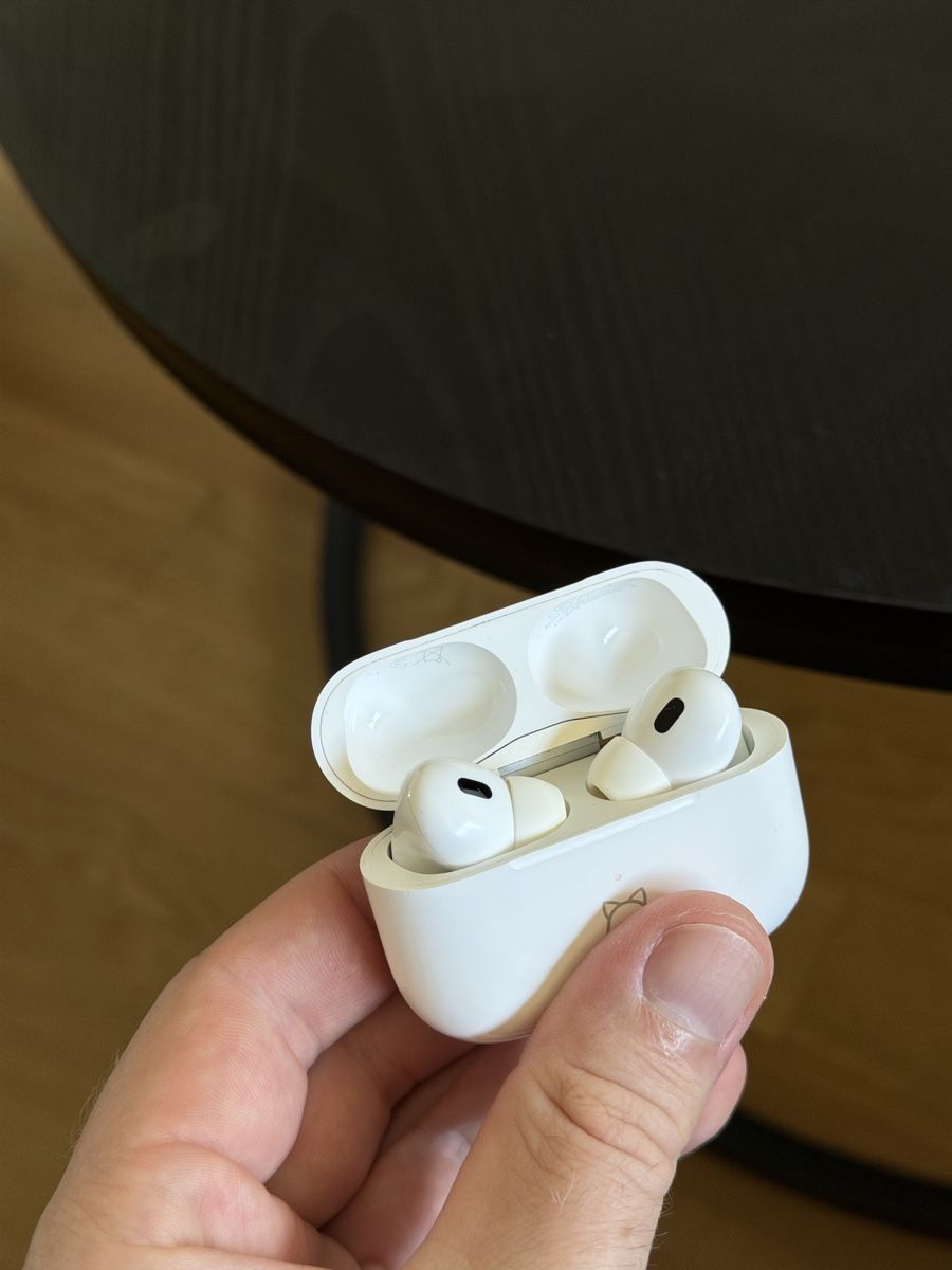 Apple Kopfhörer: AirPods Pro 2 – Gebraucht aus Remetschwil von LuisN16 3
