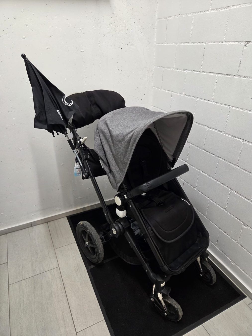 Bugaboo Carrozzine: Kinderwagen Bugaboo Cameleon 3 – Usato da Bilten venduto da Taxi3driver 6