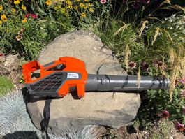 Laubbläser Husqvarna 120IB Akkugeraet
