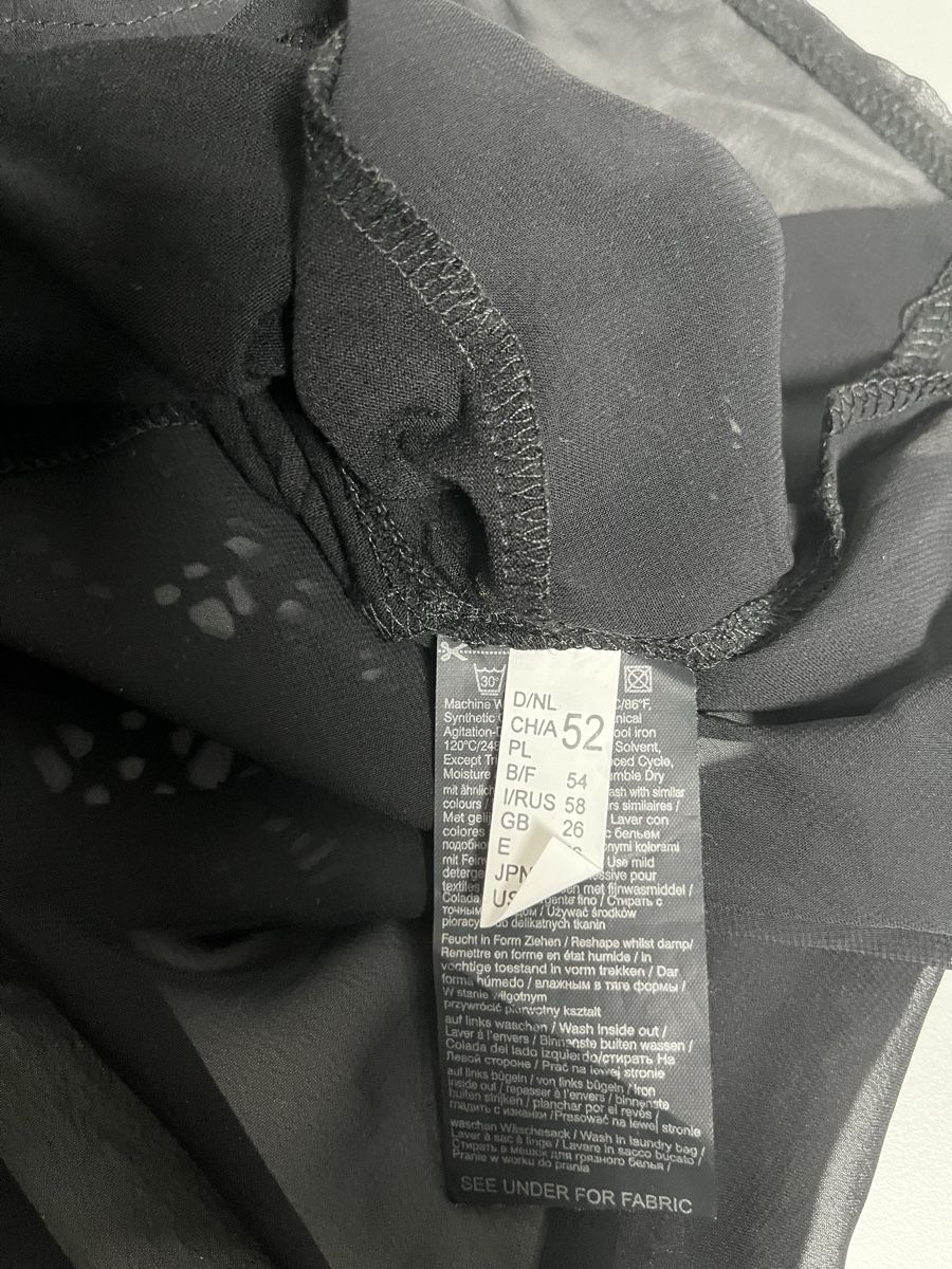Camicette: Schwarze zweilagige Bluse mit Spitze – Nuovo (secondo la descrizione) da Eglisau venduto da regulmei 5