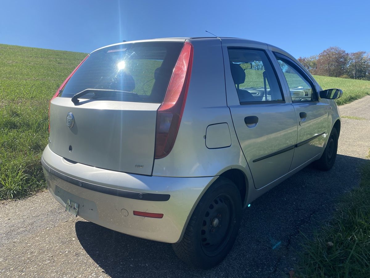 Fiat Automobili: Fiat Punto 16v – Usato da Rümlingen venduto da Panman55 3