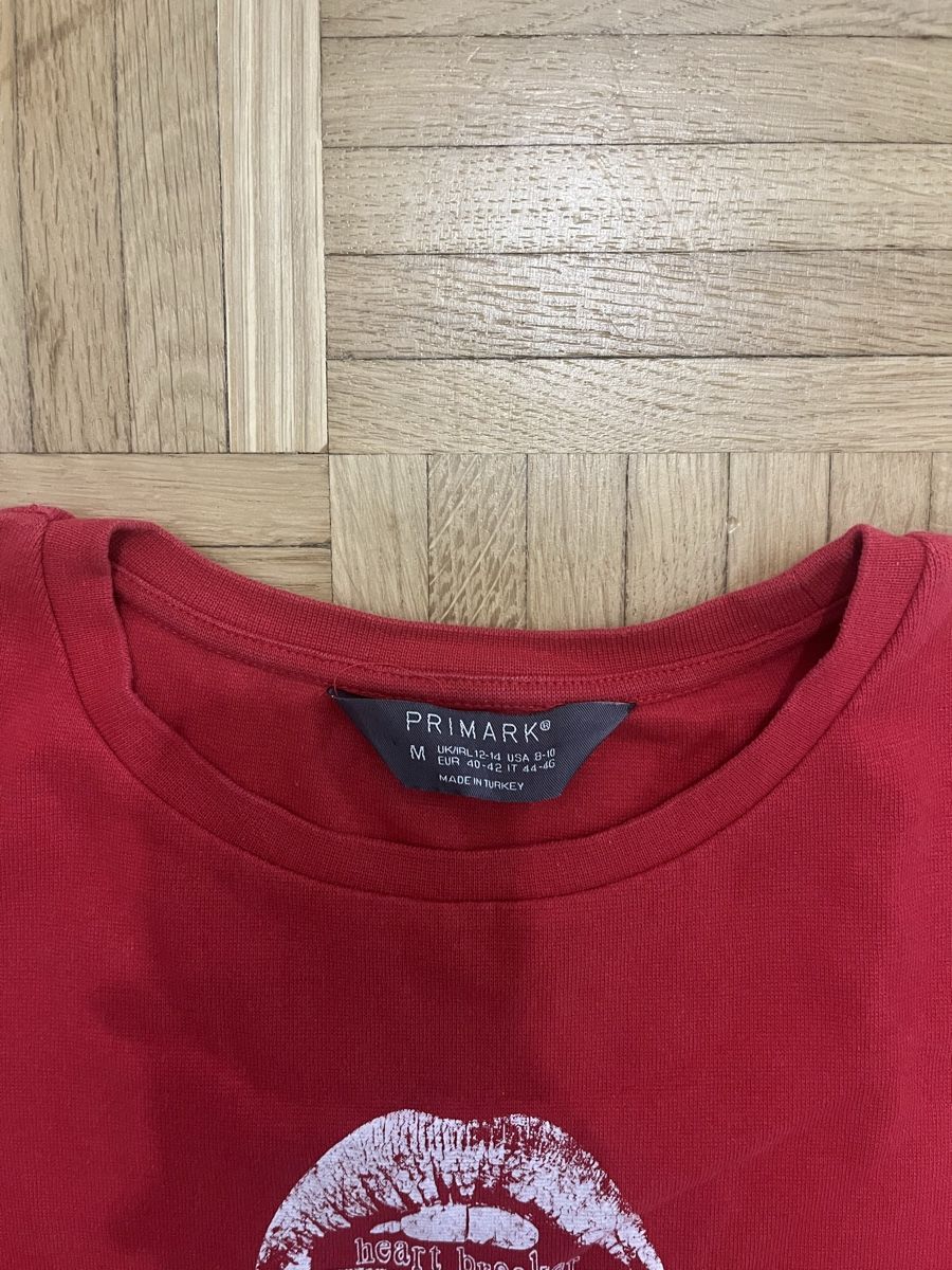 Primark T-Shirts: Rotes Langarmshirt von Primark – Gebraucht aus Bern von t.nomse 1