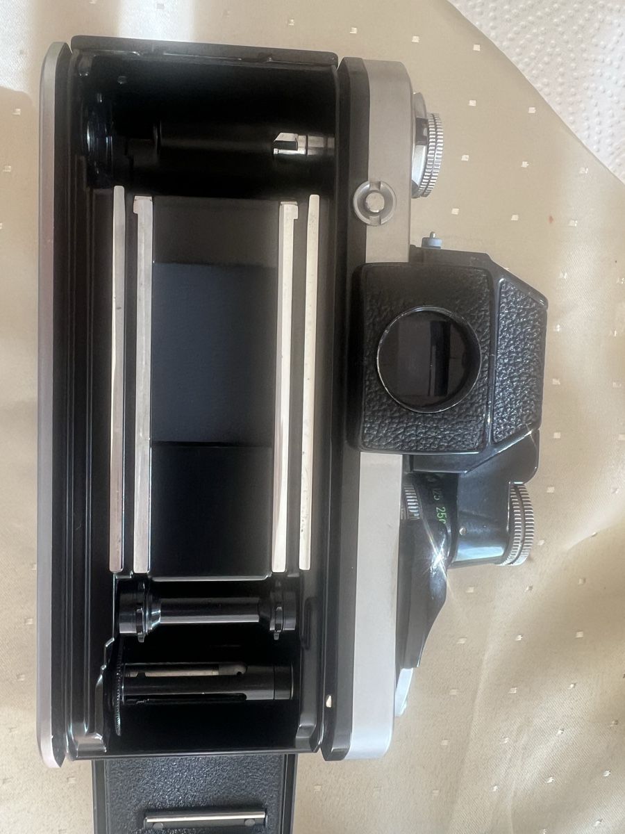 Nikon Fotocamera: Nikon F2 mit Motor – Usato da Zürich venduto da jao_2bx7 6