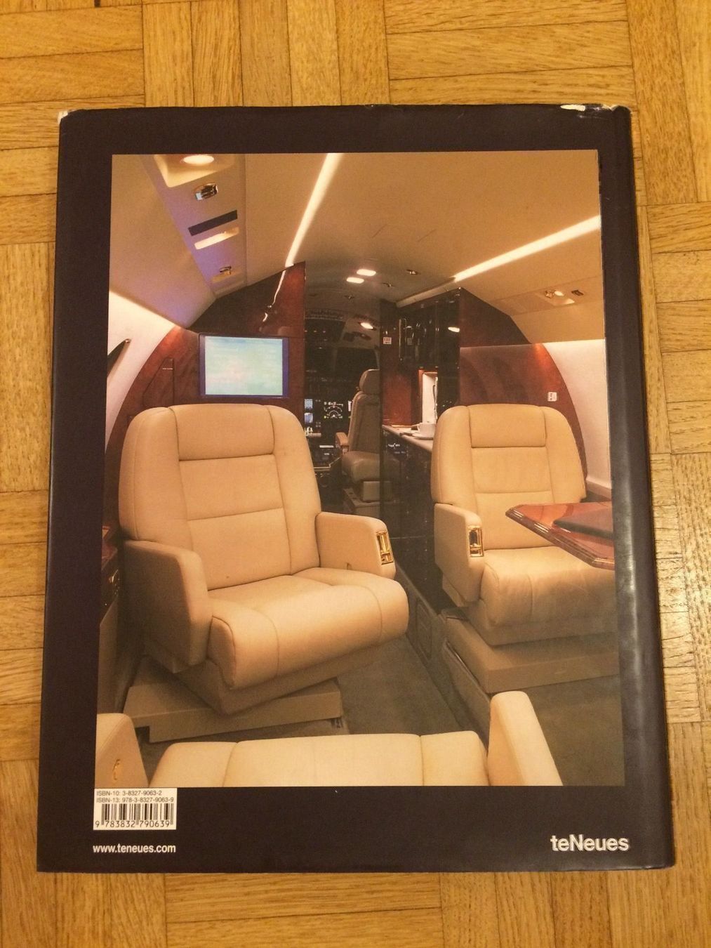 Libri: Buch "Luxury Airline Design" – Usato da Basel venduto da ros_xyp8 1