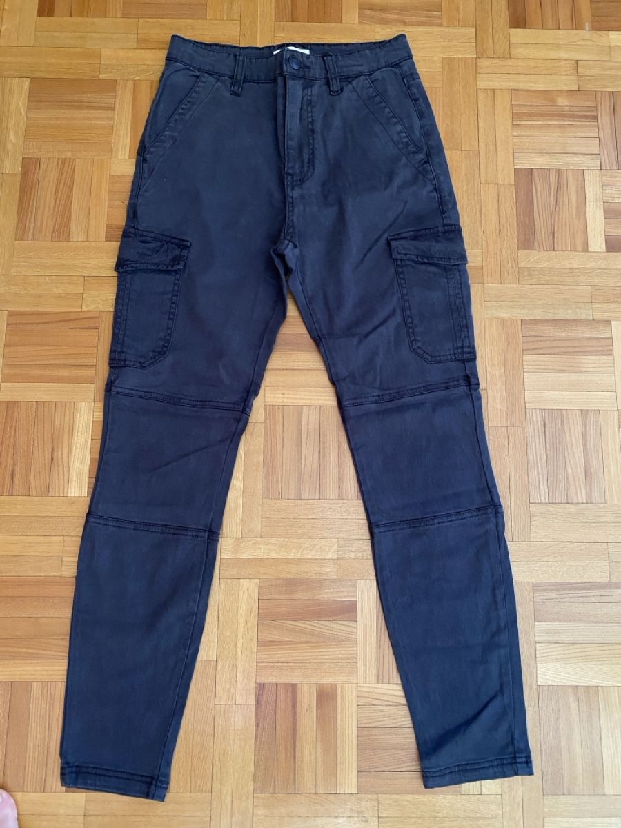 H&M Jeans: Cargo Pants noir slim - H&M - taille 38 – Usato da Genève venduto da swissjojo 3