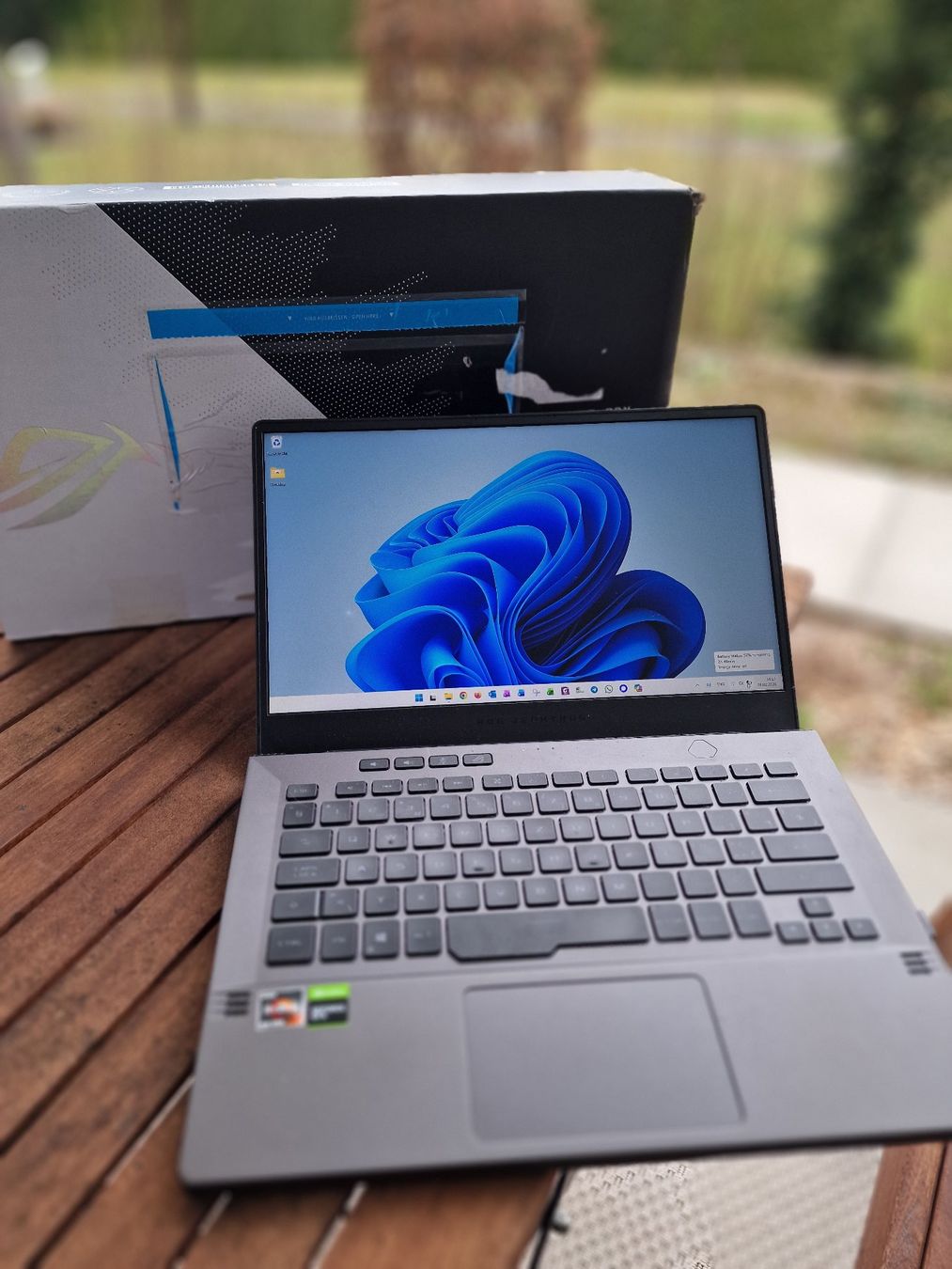 Asus Notebook: Asus G14 | 40GB / 1TB  | ROG Zephyrus – Usato da Neuenhof venduto da stufflikethat
