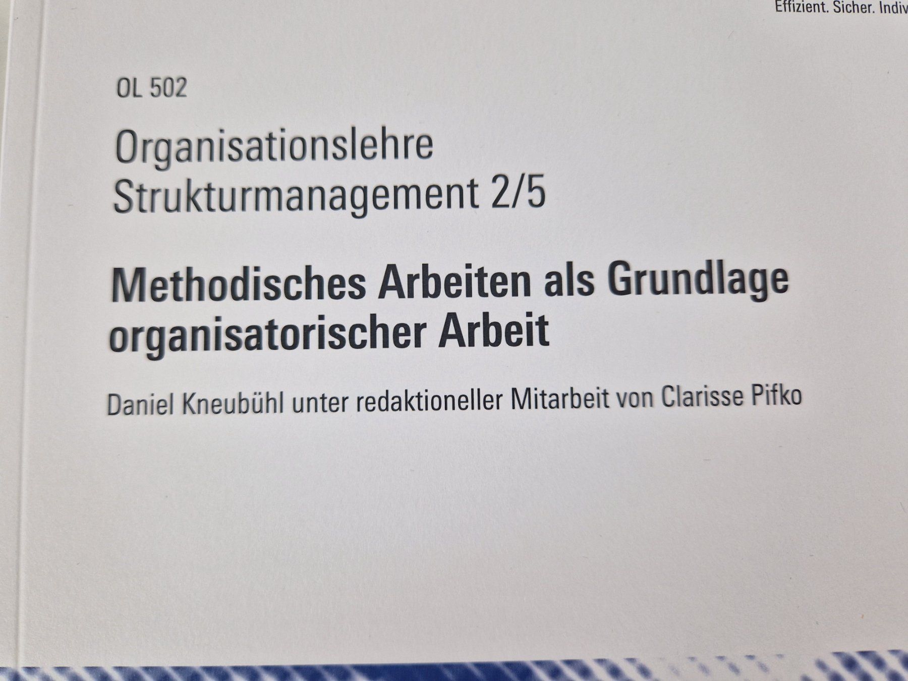 Libri: Kurprogramm "Organisationslehre" – Usato da Muhen venduto da Restwert_Muhen 2