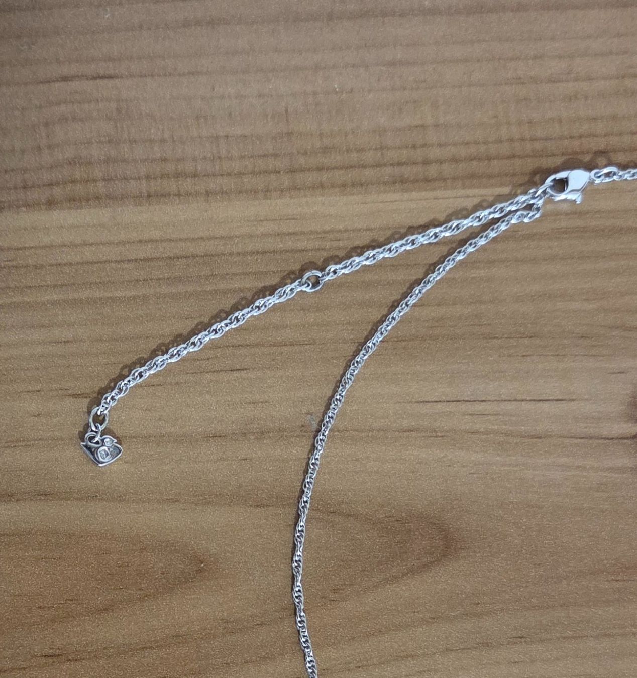 Swarovski Ketten: Swarovski Kette mit Kristall hellblau – Gebraucht aus Brüttisellen von ruebli-fan13 3